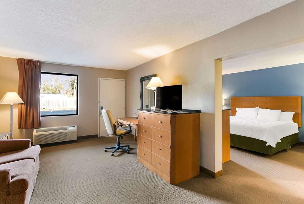 Rodeway Inn Rohrerstown Номер фото