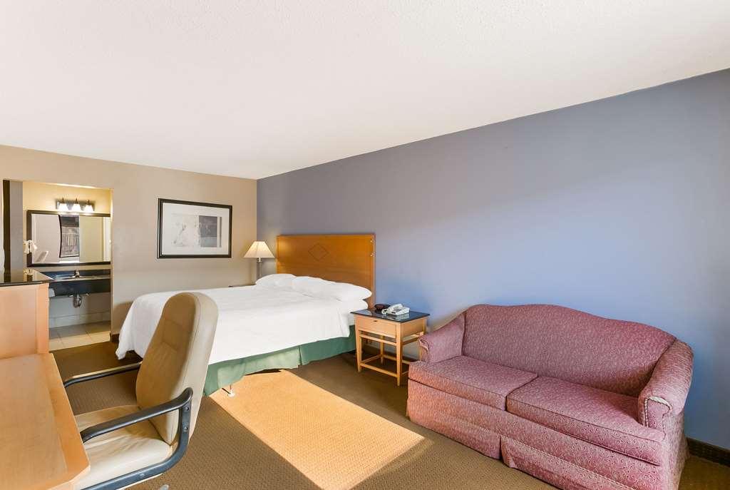 Rodeway Inn Rohrerstown Номер фото